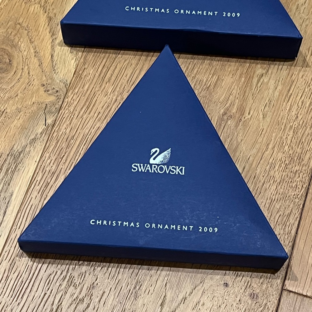 Swarovski 2009 annual snowflake like brand new